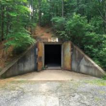 evan-lipson-echo-chamber-public-eyesore-2023